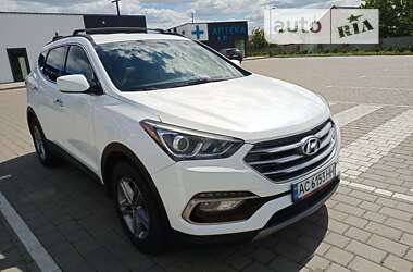 Позашляховик / Кросовер Hyundai Santa FE 2016 в Луцьку