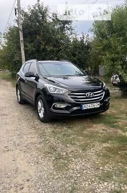 Позашляховик / Кросовер Hyundai Santa FE 2016 в Буштино