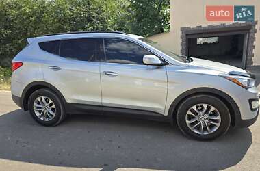 Внедорожник / Кроссовер Hyundai Santa FE 2013 в 