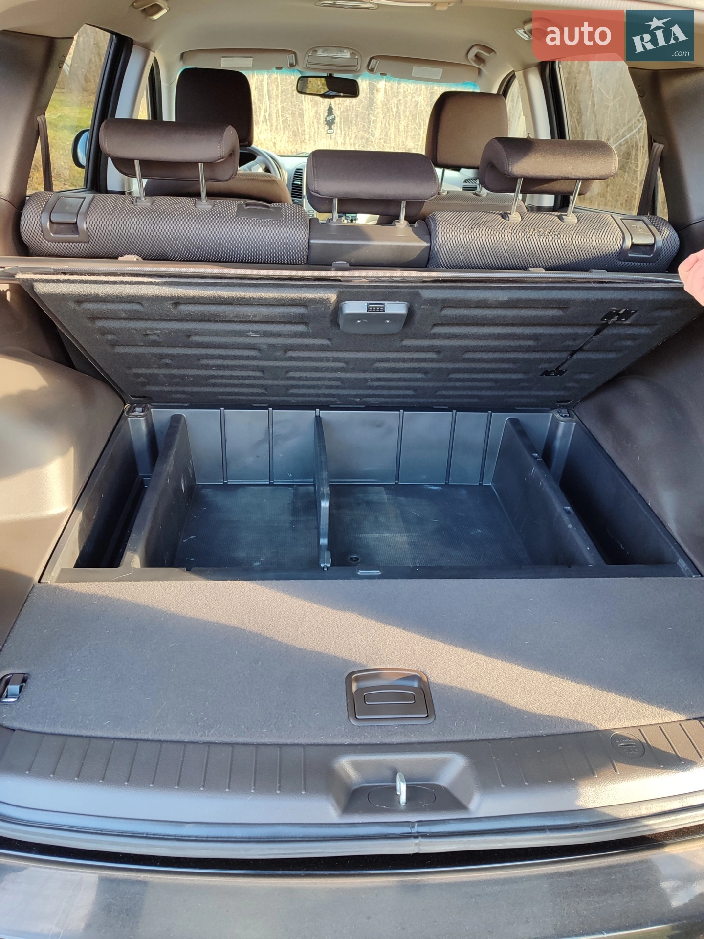 2011 Hyundai Santa Fe - мініатюра 10