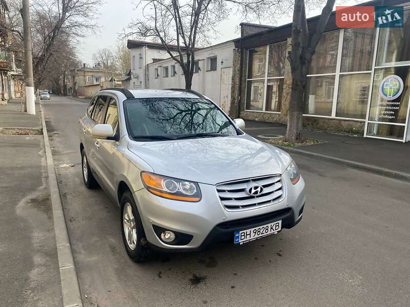 Позашляховик / Кросовер Hyundai Santa FE 2010 в Одесі