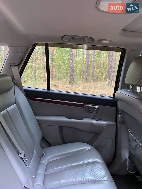 Позашляховик / Кросовер Hyundai Santa FE 2008 в Броварах