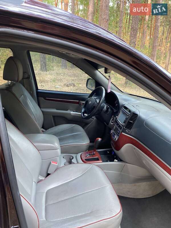 Позашляховик / Кросовер Hyundai Santa FE 2008 в Броварах