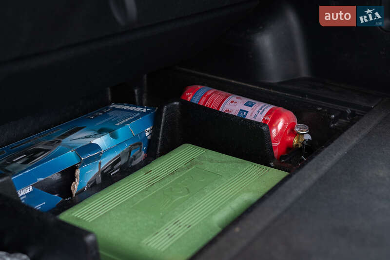 Позашляховик / Кросовер Hyundai Santa FE 2012 в Вінниці