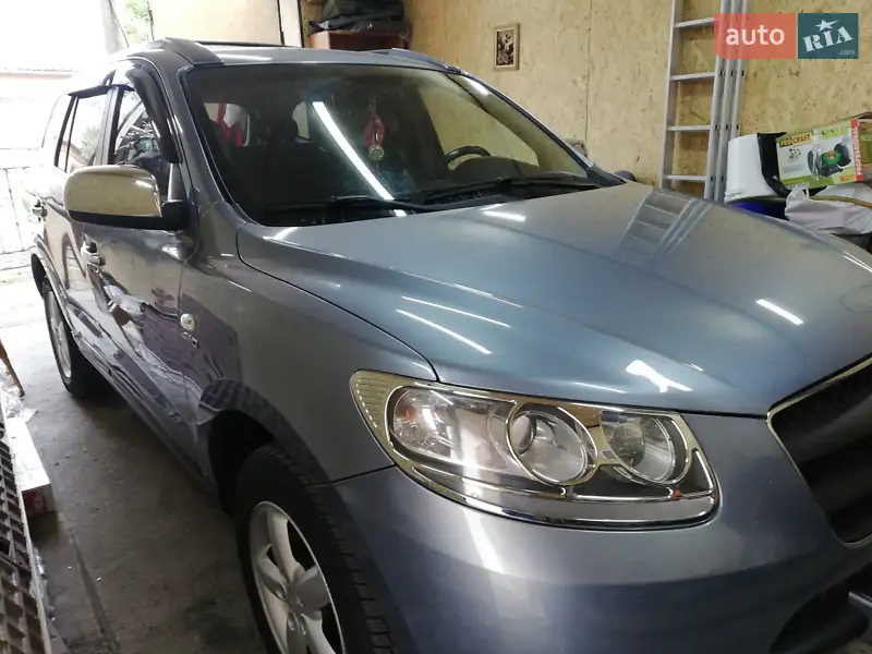 Hyundai Santa FE