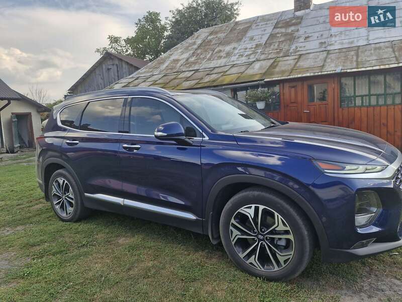 Позашляховик / Кросовер Hyundai Santa FE 2019 в Львові