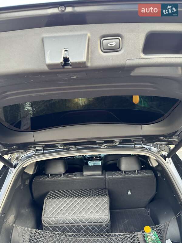 Внедорожник / Кроссовер Hyundai Santa FE 2022 в Харькове