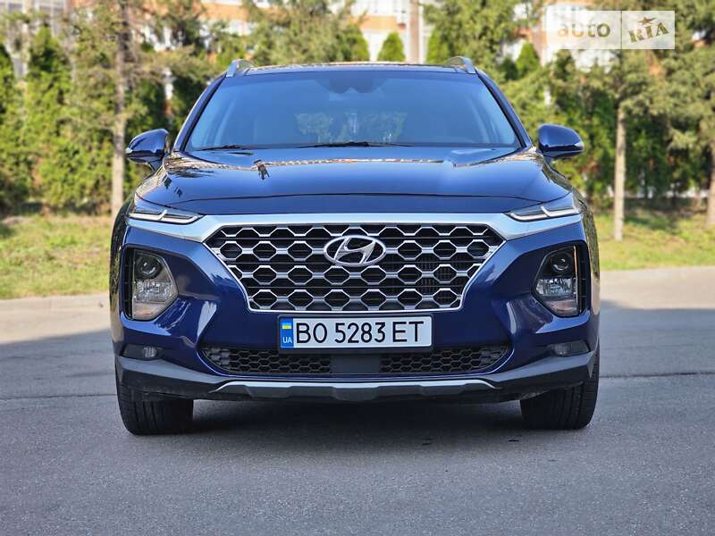 Внедорожник / Кроссовер Hyundai Santa FE 2020 в Тернополе