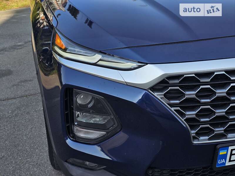 Внедорожник / Кроссовер Hyundai Santa FE 2020 в Тернополе