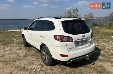 Внедорожник / Кроссовер Hyundai Santa FE 2012 в Николаеве