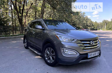 Внедорожник / Кроссовер Hyundai Santa FE 2015 в Хмельнике