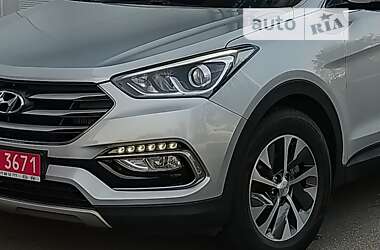 Позашляховик / Кросовер Hyundai Santa FE 2016 в Києві