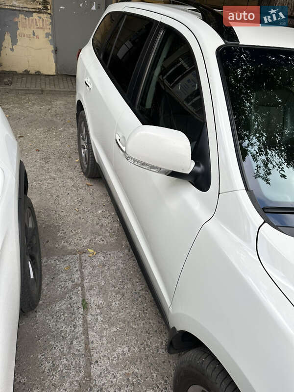 Позашляховик / Кросовер Hyundai Santa FE 2012 в Дніпрі