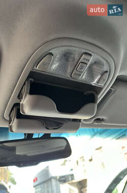 Внедорожник / Кроссовер Hyundai Santa FE 2012 в 