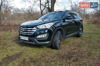 Позашляховик / Кросовер Hyundai Santa FE 2014 в 