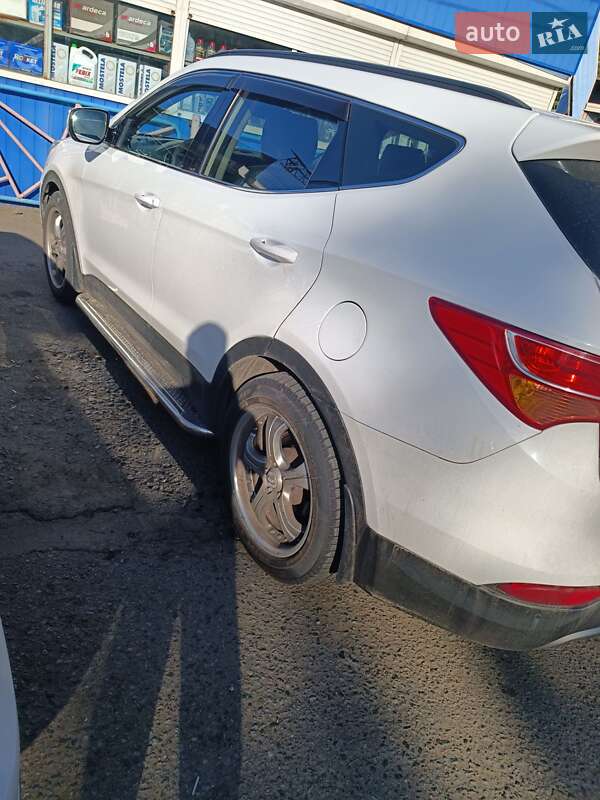 Внедорожник / Кроссовер Hyundai Santa FE 2014 в Одессе