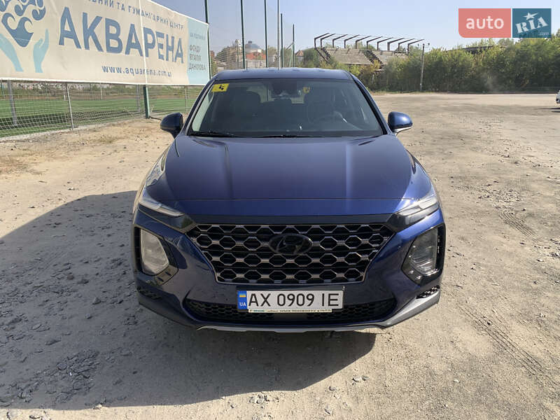 Внедорожник / Кроссовер Hyundai Santa FE 2019 в Харькове