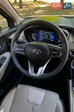 Внедорожник / Кроссовер Hyundai Santa FE 2019 в Днепре