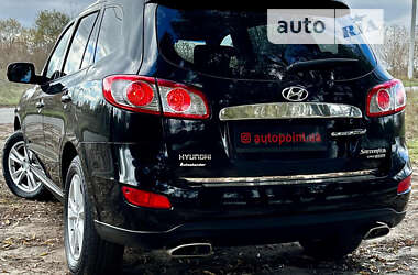 Внедорожник / Кроссовер Hyundai Santa FE 2011 в Белогородке