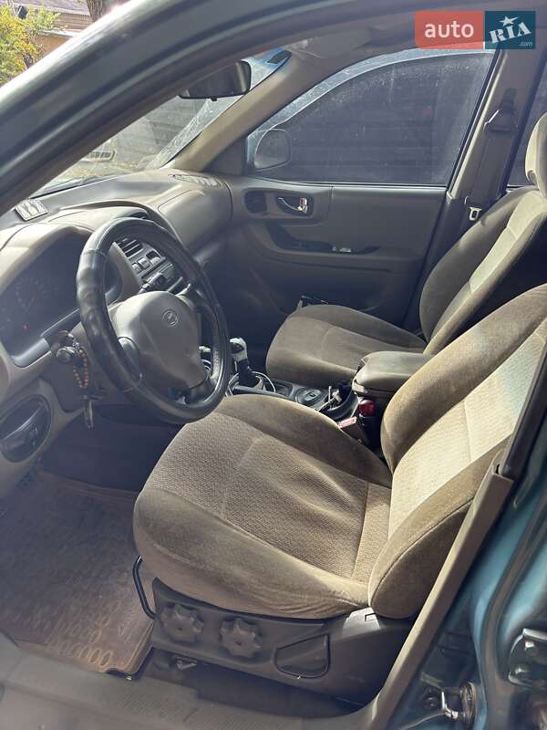 Внедорожник / Кроссовер Hyundai Santa FE 2002 в Харькове фото 7 Внедорожник / Кроссовер Hyundai Santa FE 2002 в Харькове