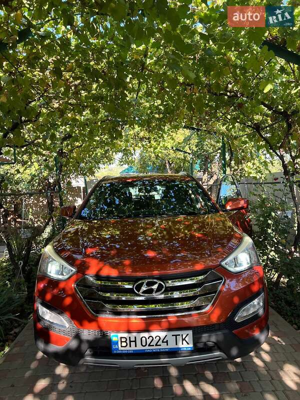 Позашляховик / Кросовер Hyundai Santa FE 2012 в Одесі
