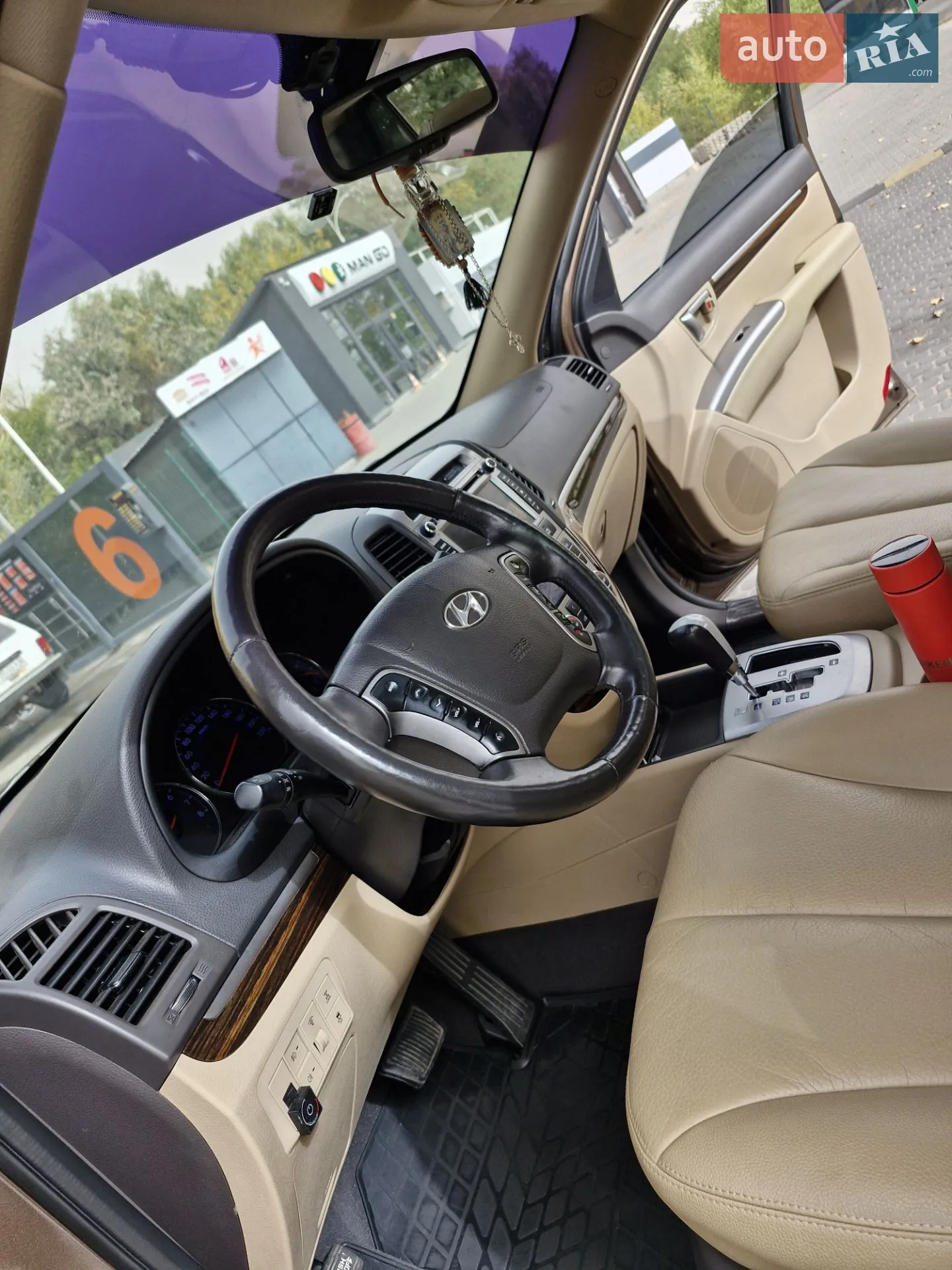 2011 Hyundai Santa Fe - мініатюра 17