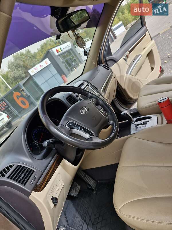 Позашляховик / Кросовер Hyundai Santa FE 2011 в Кам'янському