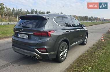 Внедорожник / Кроссовер Hyundai Santa FE 2018 в 