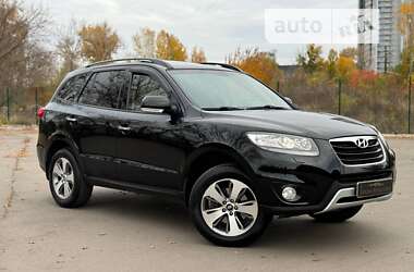 Внедорожник / Кроссовер Hyundai Santa FE 2012 в Киеве