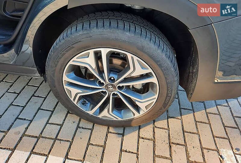 Внедорожник / Кроссовер Hyundai Santa FE 2020 в Ивано-Франковске