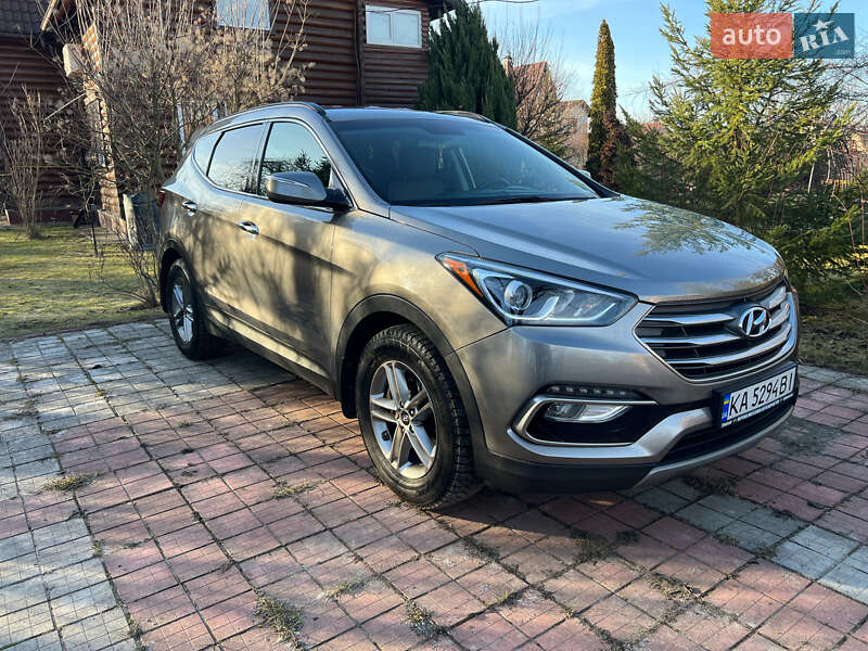 Внедорожник / Кроссовер Hyundai Santa FE 2017 в Борисполе