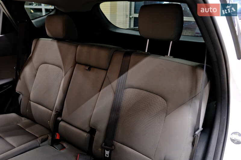 Внедорожник / Кроссовер Hyundai Santa FE 2019 в Одессе