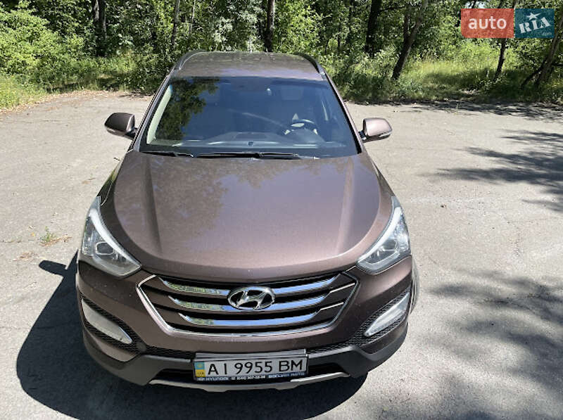Позашляховик / Кросовер Hyundai Santa FE 2015 в Тетієві