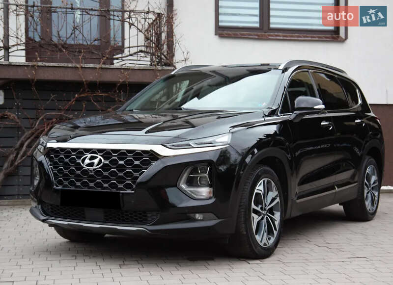 Внедорожник / Кроссовер Hyundai Santa FE 2019 в Киеве