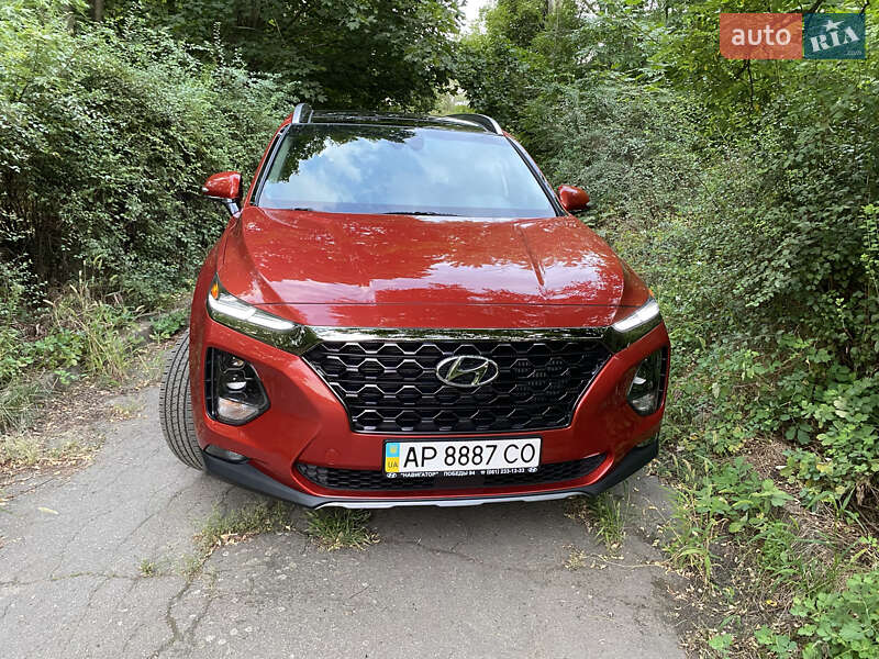 Позашляховик / Кросовер Hyundai Santa FE 2019 в Дніпрі