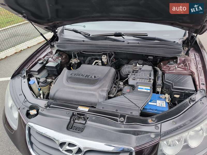 Внедорожник / Кроссовер Hyundai Santa FE 2010 в Чернигове