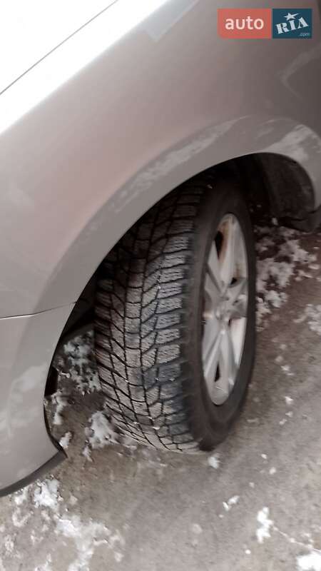 Позашляховик / Кросовер Hyundai Santa FE 2010 в Сарнах фото 27 Позашляховик / Кросовер Hyundai Santa FE 2010 в Сарнах