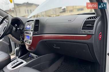 Внедорожник / Кроссовер Hyundai Santa FE 2008 в 