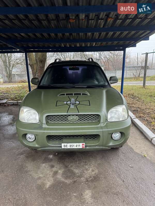 Позашляховик / Кросовер Hyundai Santa FE 2004 в 