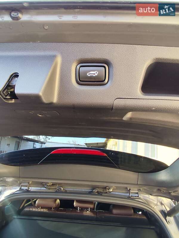 Внедорожник / Кроссовер Hyundai Santa FE 2018 в Житомире