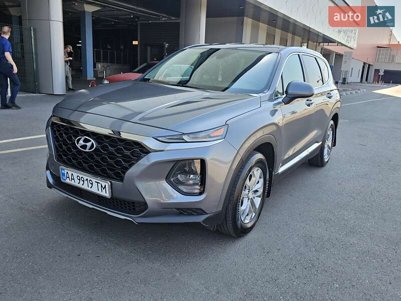 Позашляховик / Кросовер Hyundai Santa FE 2019 в Києві