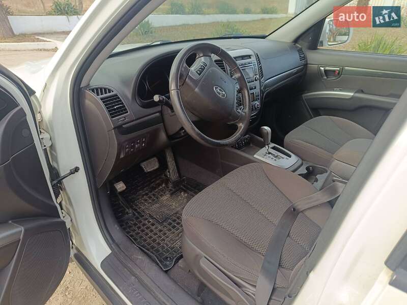 Внедорожник / Кроссовер Hyundai Santa FE 2010 в Белгороде-Днестровском