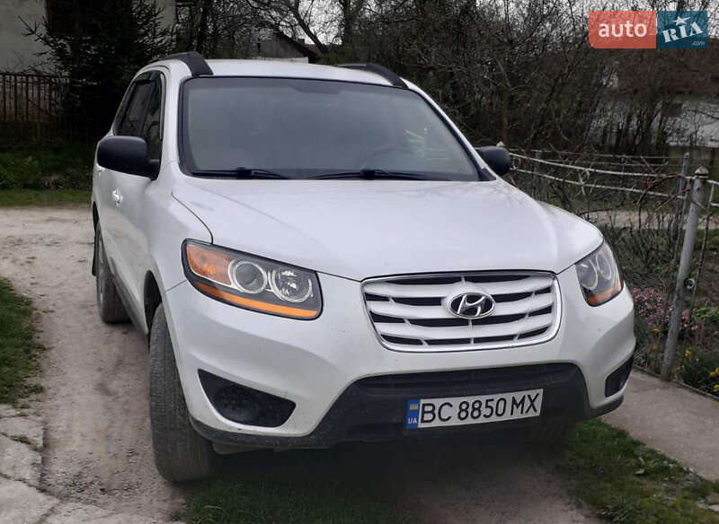 Внедорожник / Кроссовер Hyundai Santa FE 2010 в 