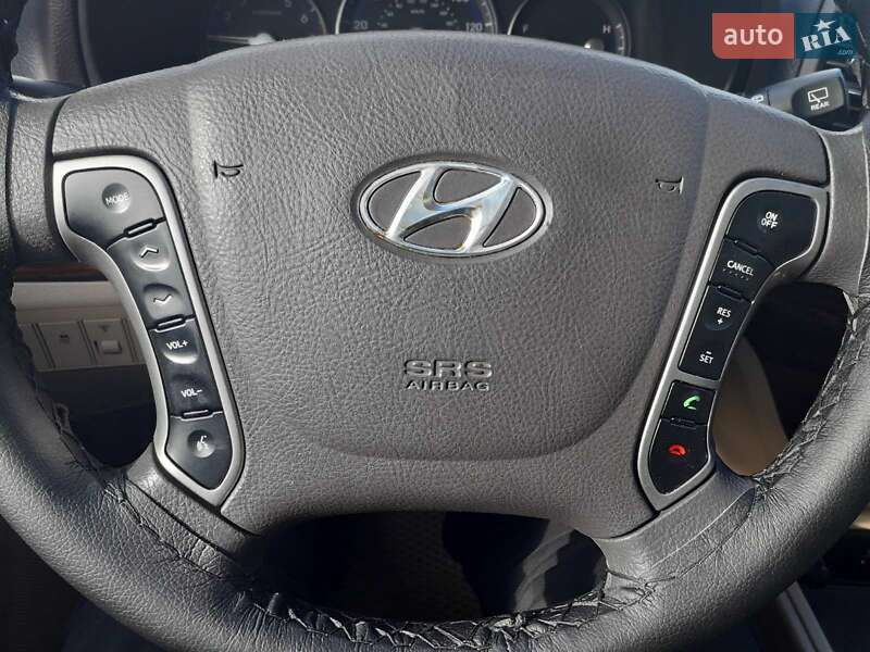Внедорожник / Кроссовер Hyundai Santa FE 2010 в Дрогобыче фото 6 Внедорожник / Кроссовер Hyundai Santa FE 2010 в Дрогобыче