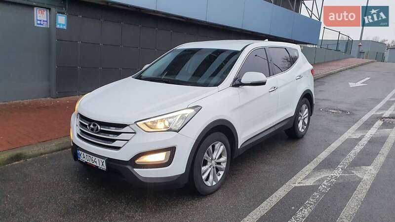 Позашляховик / Кросовер Hyundai Santa FE 2015 в Києві