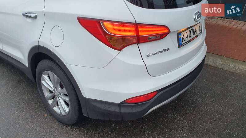 Позашляховик / Кросовер Hyundai Santa FE 2015 в Києві