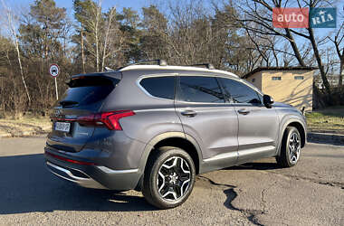 Внедорожник / Кроссовер Hyundai Santa FE 2021 в 