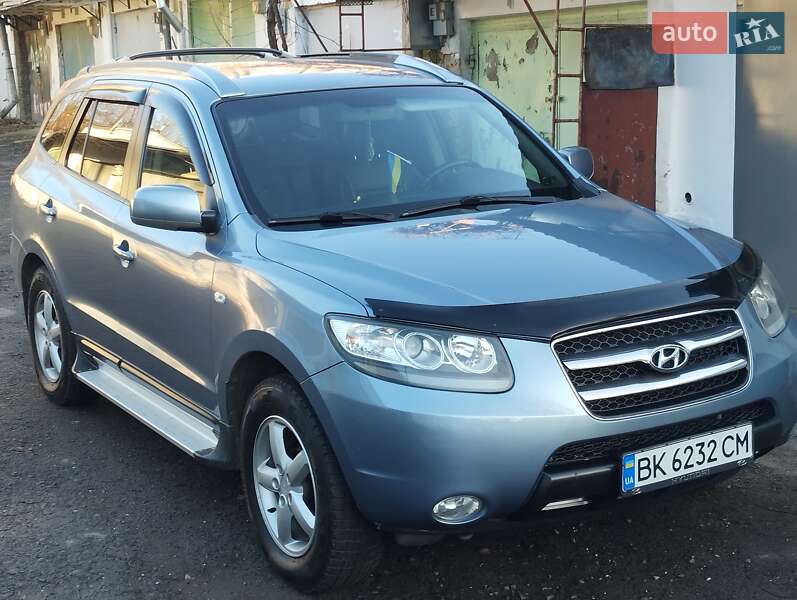 Позашляховик / Кросовер Hyundai Santa FE 2006 в Рівному