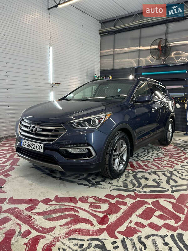 Позашляховик / Кросовер Hyundai Santa FE 2016 в Києві