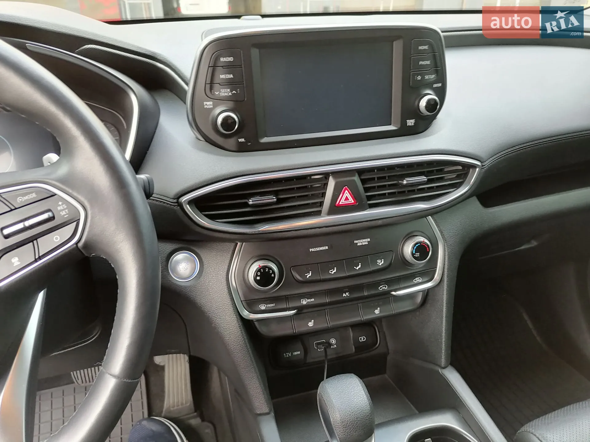 2019 Hyundai Santa Fe - мініатюра 22